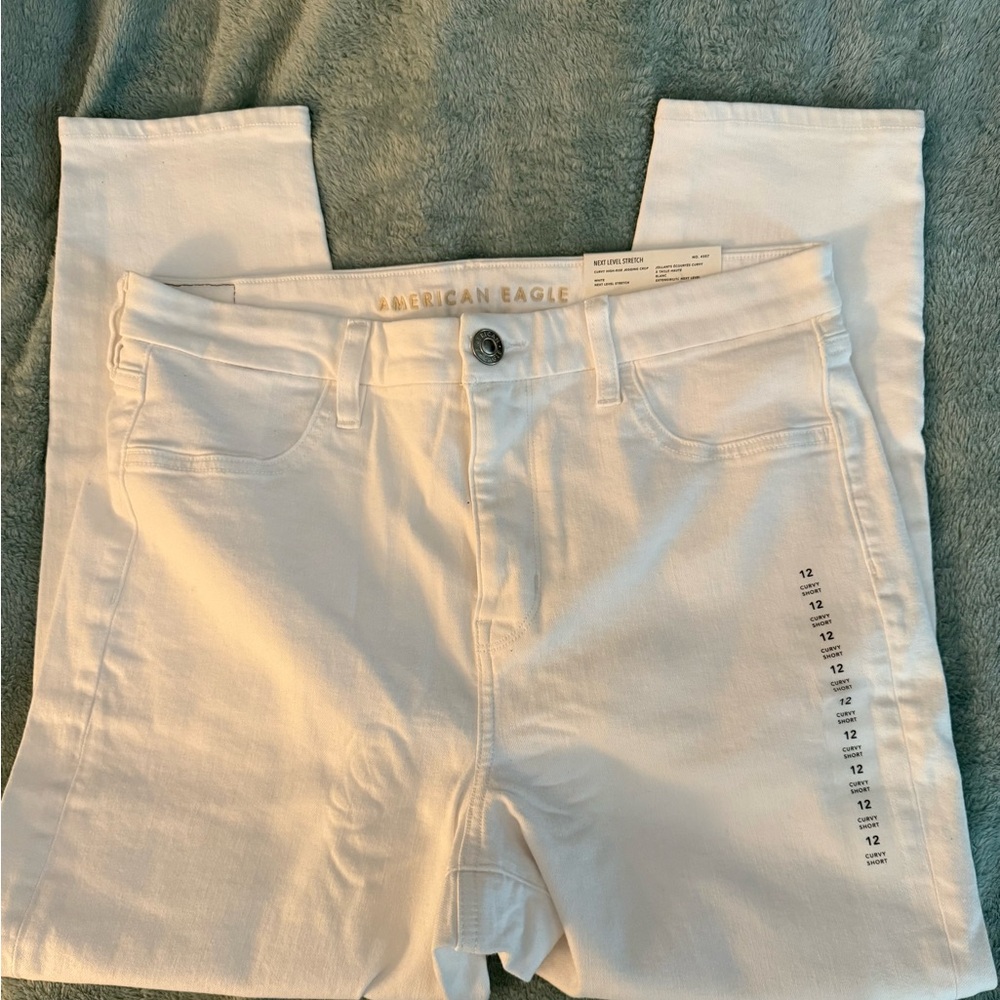 American Eagle curvy high-rise leggings crop. White. NWT